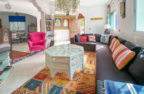 El Jadida Villa | Luxury Villa Avec Jacuzzi Sidi Bouzid