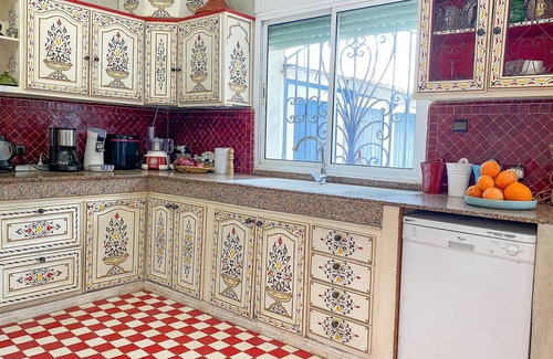 El Jadida Villa | Luxury Villa Avec Jacuzzi Sidi Bouzid