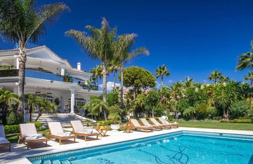 Puerto Banus Villa | Luxury Villa El Martinete, Frontline Puerto Banús