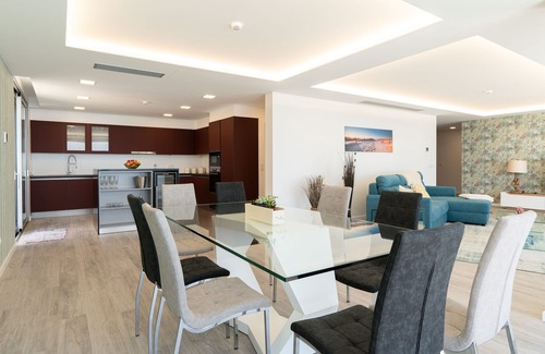 Ribeira Brava Villa | Luxury villa for 6 to 8 people, full ocean view