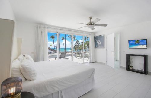 Bavaro Villa | Luxury Villa in Bávaro Just on the Beach
