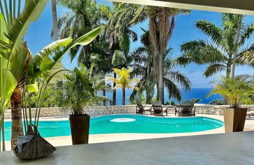 Montego Bay Apartment | Luxury villa in Montego Bay Jamaica