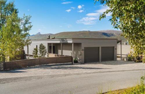 Tromso Villa | Luxury Villa in Tromsø with fantastic views