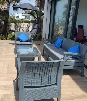 Tamariss Villa | Luxury Villa Jack Beach Resort Ocean Oasis View Panoramic