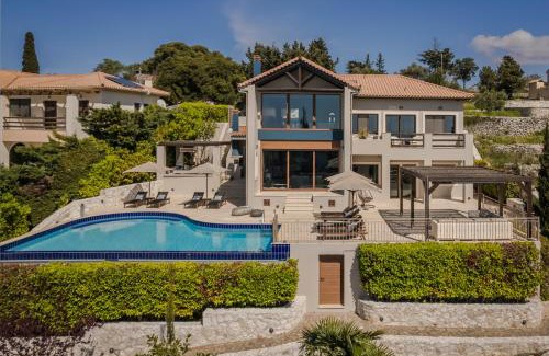 Antipata Villa | Luxury Villa Karmaniolos Fiskardo Kefalonia