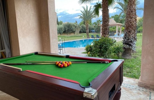 El Aggada Villa | Luxury villa "Le Cartier" (5 suites, 10 people)