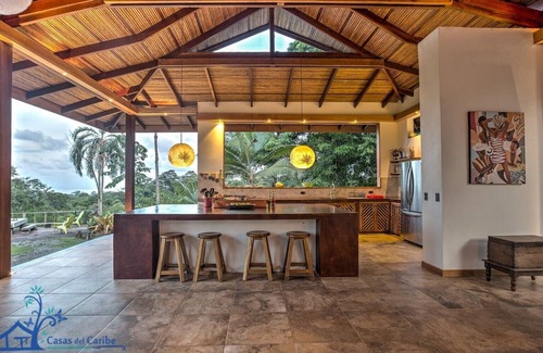 Punta Uva Villa | Luxury Villa Macaw Pool House with Ocean Views