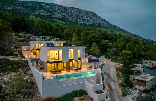 Orebic Villa | Luxury Villa Mare, right on the beach