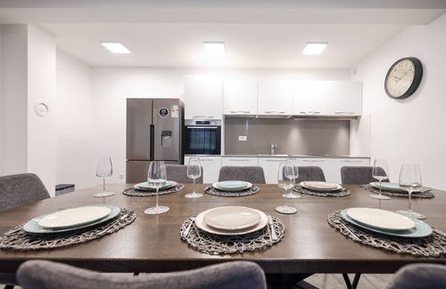 Vir Villa | Luxury villa Marko, family-friendly and pet-friendly modern villa near sea.nn
