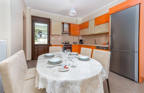 Kriopigi Villa | Luxury Villa next to the beach