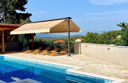 Dol Villa | Luxury villa Ploča with pool - EOS CROATIA