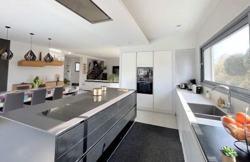 Perpignan House | Luxury villa Private pool 15 min from the beaches 8VB11