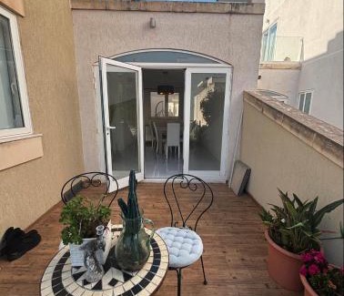 Tal-Ibrag Apartment | Luxury Villa Private Pool Garden