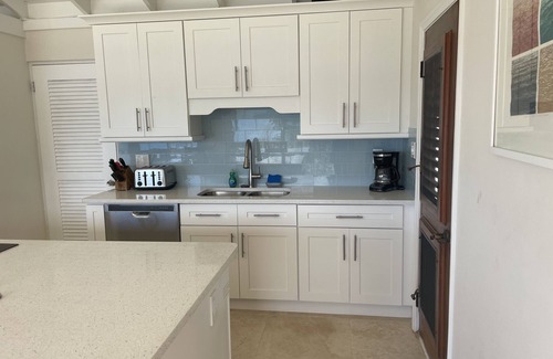 Peterborg Villa | Luxury Villa Rental on Magen's Bay with Stunning Views