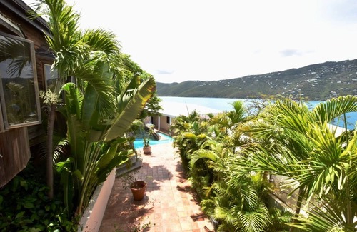 Peterborg Villa | Luxury Villa Rental on Magen's Bay with Stunning Views