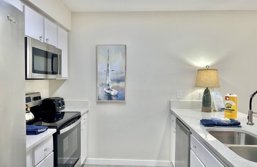 Palmetto Dunes Condo | LUXURY VILLA STEPS TO BEACH, POOL & TENNIS COURTS HILTON HEAD