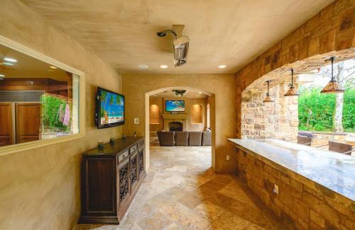 Coto de Caza House | Luxury Villa w Pool Garden & Outdoor Lounge