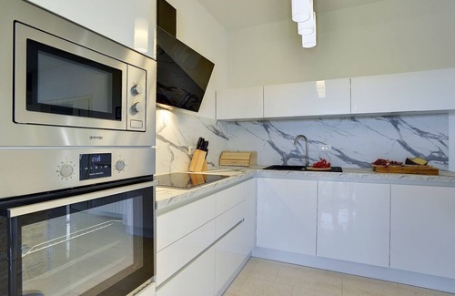 Rovinjsko Selo House | Luxury villa with private heated pool, outdoor sauna
