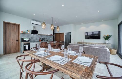 Tulum Villa | Luxury Villa with 2 Pools, Open Terraces and Sun Deck