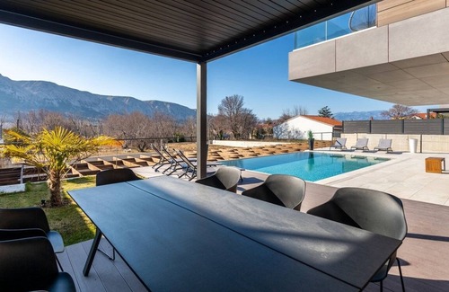 Baska House | Luxury villa with a swimming pool Baška, Krk (K-19534)