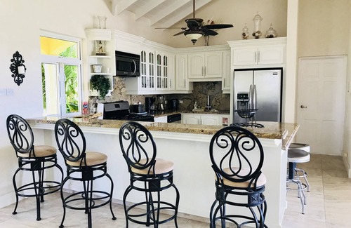 Oistins Villa | Luxury Villa With Sea Views Private Pool air conditioned bedrooms fast WiFi