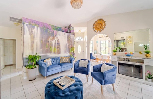 Deep Creek Villa | Luxury Villa with Cabana, Mini Golf, Bowling and Lively Backyard