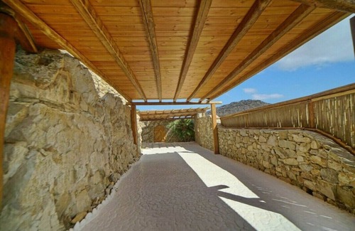 Faros Armenistis House | Luxury Villa with Infinity Pool and Helipad