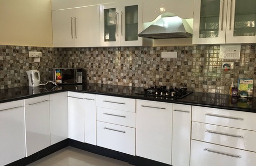 Benaulim Villa | Luxury Villa with Large Swimming Pool, close to beach. Taj Exotica nearby.