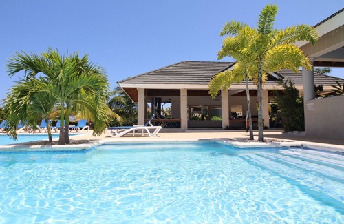 St. Ann's Bay Villa | ✰Luxury Villa with Ocean Views Near Ocho Rios✰