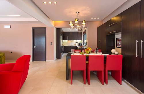 Afandou Villa | Luxury Villa with Private Pool @ Extremely Fast Internet Connection (STARLINK)