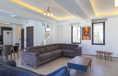 Hisaronu Villa | Luxury Villa with Private Pool for 8 People in Oludeniz