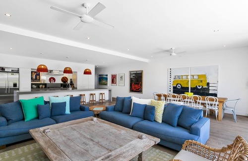 Byron Bay House | Luxury Villas Stonecutters 2 - in the heart of town