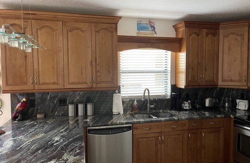 Treasure Island Condo | LUXURY WATERFRONT CONDO LOCATED IN THE HEART OF TREASURE ISLAND