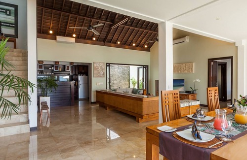 Nusa Dua Villa | Luxury Waterfront 3BR Villa, 10Mins Walk From Main Tourist Street Area!