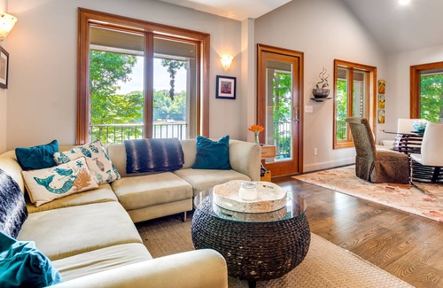 Mayhew House | Luxury waterfront home close to restaurants & attractions - hot tub/large dock