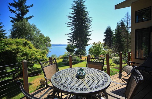 Langley House | Luxury waterfront home - piano, billiards, fireplace, gourmet kitchen and more!