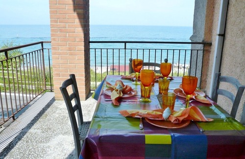 Fossacesia Marina House | Luxury waterfront palazzo in Abruzzo on the Adriatic Sea beach