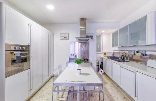 Sliema Apartment | Luxury Waterfront Stay in Prime Sliema Area