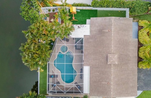 North Corals House | Luxury Waterfront Home minutes from the beach