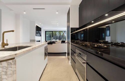 Kyle Bay House | Luxury Waterside Sanctuary with pool, sensational views, 2 decks & lift!