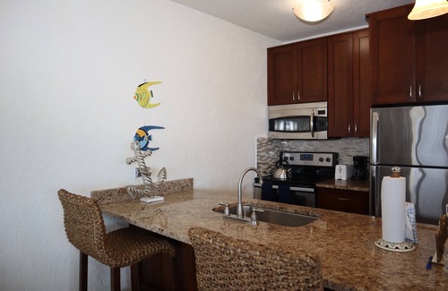Frydendal Condo | Luxury with Amazing Ocean Views, near pool and restaurant. D24