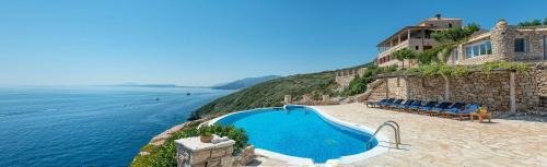 Zakynthos Villa | Luxury Zakynthos Villa Harron Villa 4 Bed Private Pool Agios Nikolaos