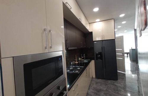 Kentron Apartment | Luxury2BED1Bath/central Yerevan Wi-Fi/2nd Floor/Demrtchyan40./ARMTRAVElTURE.com