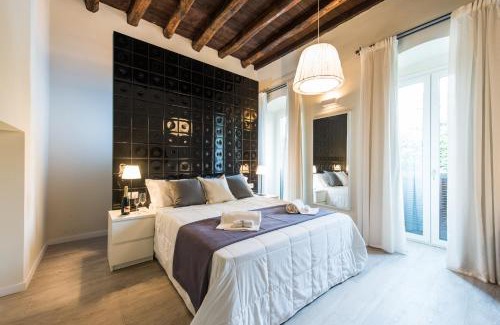 Cagliari House | LuxurYenne