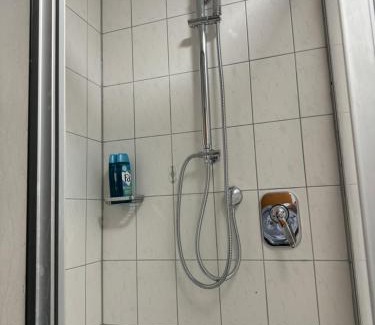 Metzingen Apartment | Luxus 3Zi Whg möbliert nähe Metzingen Stadtmitte