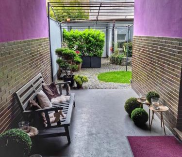 Gemarkung Barmen Apartment | Luxus 4 Zimmer Apartment 3 Schlafzimmer und großer Wohnbereich mit Balkon