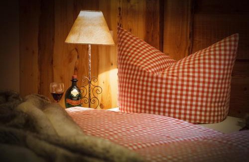 Ilsenburg Ski Chalet | Luxus Ferienhäuser Chalets zum Ilsetal mit Kamin & Sauna in Ilsenburg im Harz