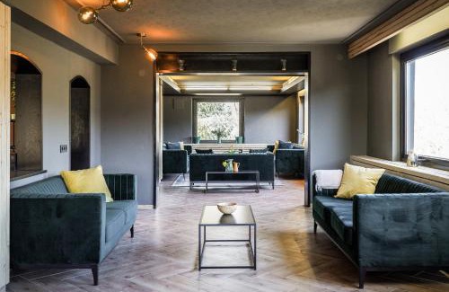 Huzenbach Villa | Luxus Villa mit 23 Zimmern und 19 Bädern und SPA