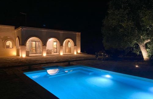 Carovigno Villa | LUXUS VILLA WITH SWIMMINGPOOL, 1-6 p., CAROVIGNO