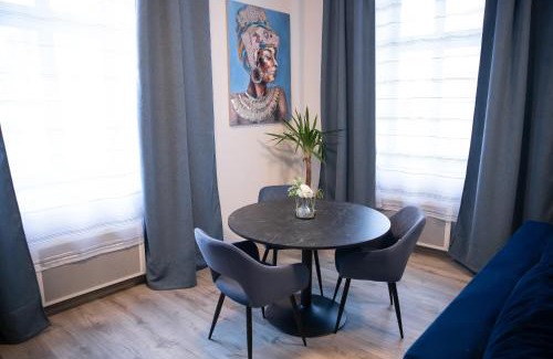 Hradec Kralove Apartment | Luxusní apartmán 3KK u náměstí - Klicperova